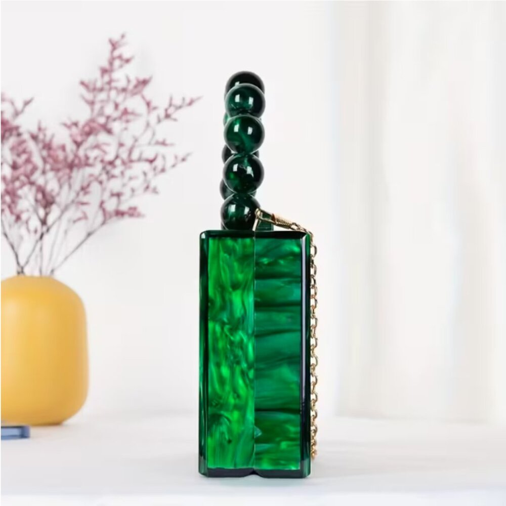 Elegant Acrylic Handbag/Crossbody (Green) - Picture 6 of 12